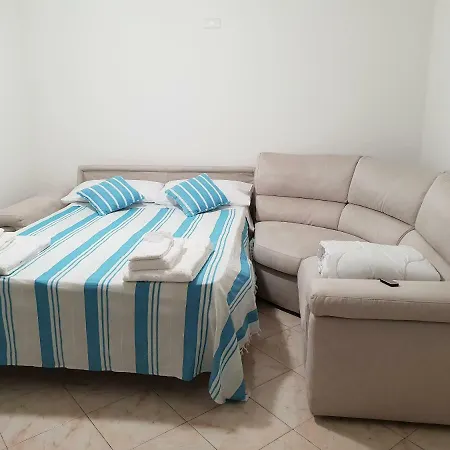 Le Due Isole أولبيا